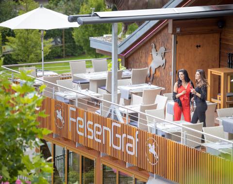 Einkehren am Dahner Felsenpfad - Hotel Felsenland Dahn