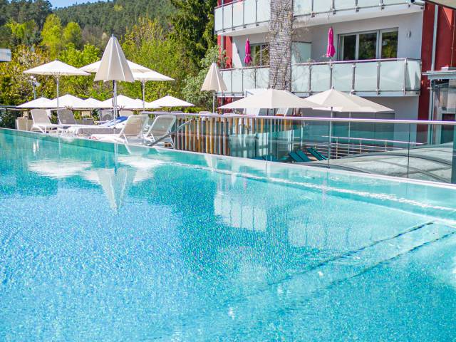 Hotel Felsenland Dahn Aussenpool